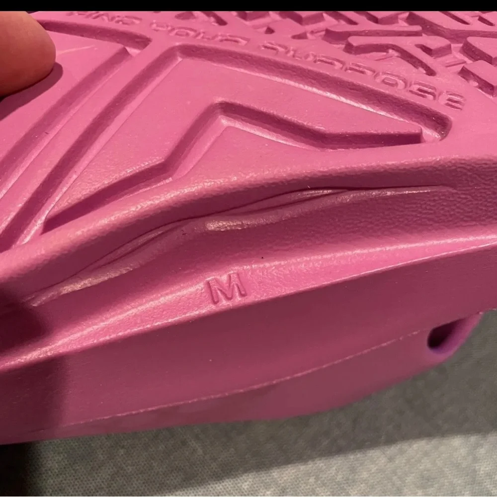 Telic Energy flip flops, size Medium, Forbidden Fuchsia color - Picture 3 of 6